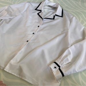 White button down black trim long sleeve work blouse formal attire vintage